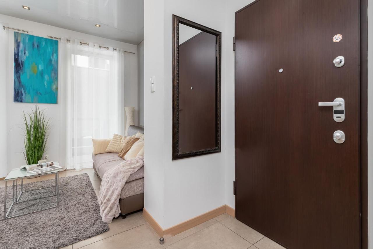 Old Town Neptun Apartments By Noclegi Renters グダニスク エクステリア 写真