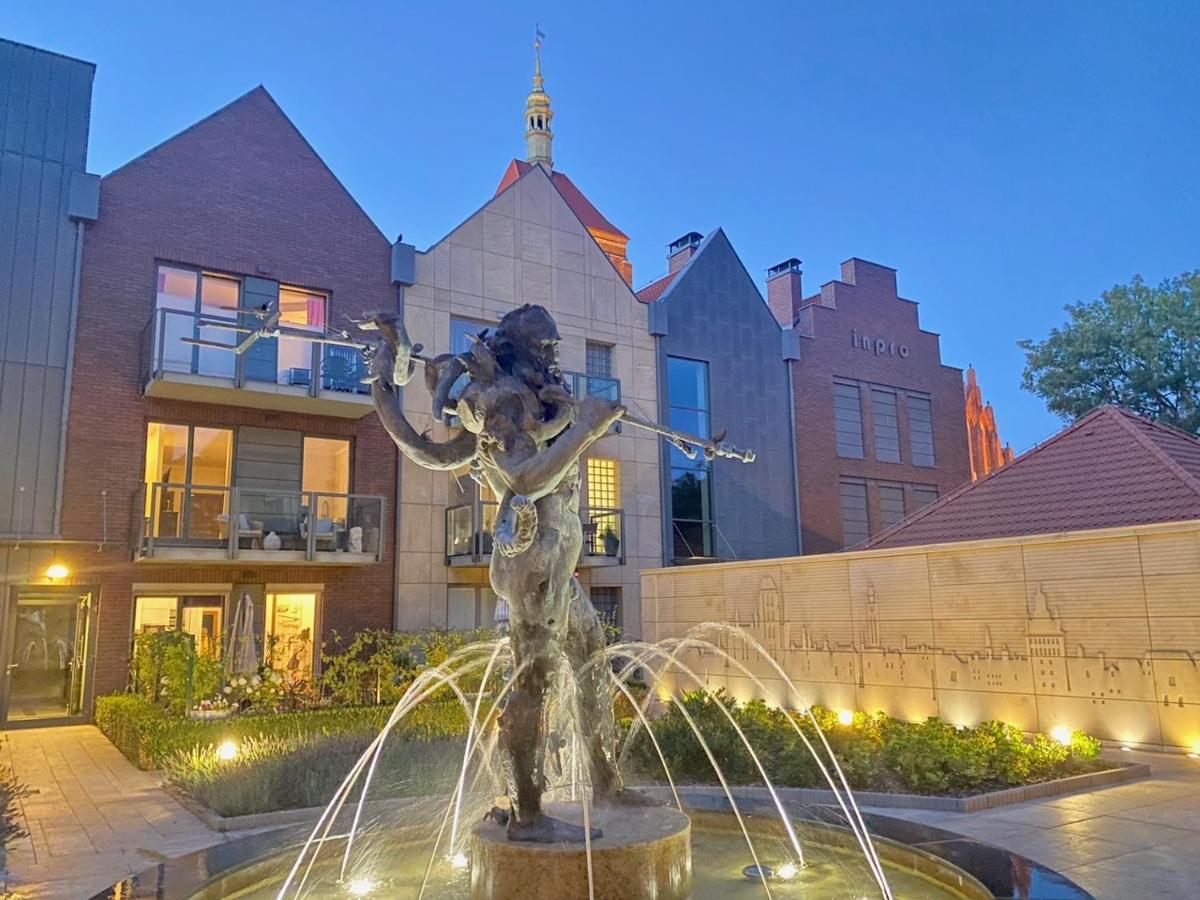 Old Town Neptun Apartments By Noclegi Renters グダニスク エクステリア 写真